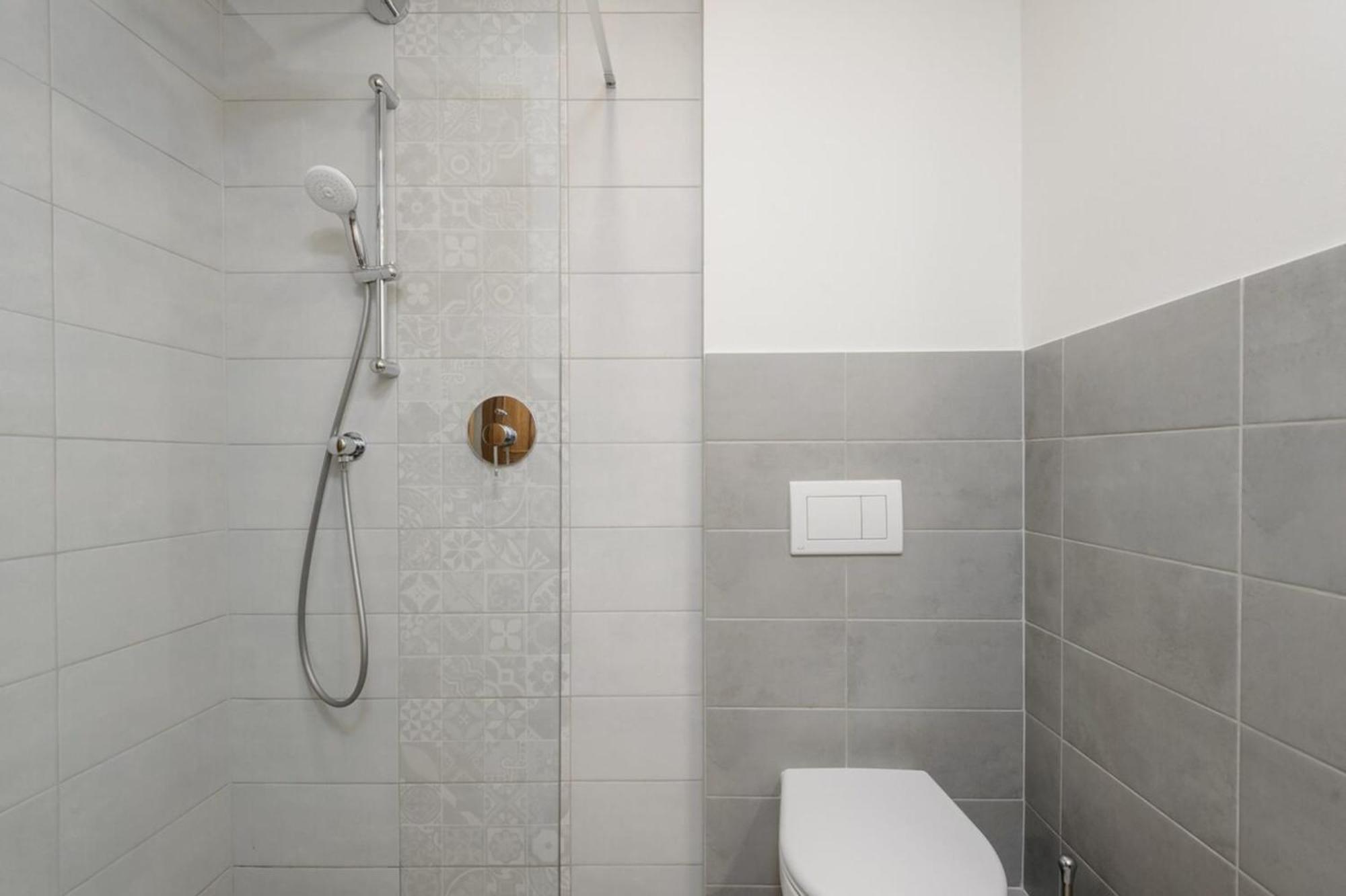 Eli Spacious With Old Town View, Parking & Ac Apartament